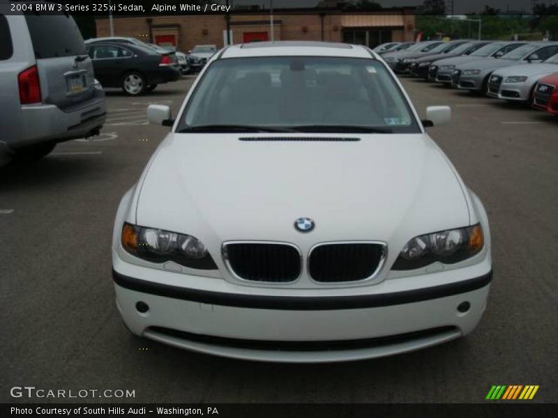Alpine White / Grey 2004 BMW 3 Series 325xi Sedan