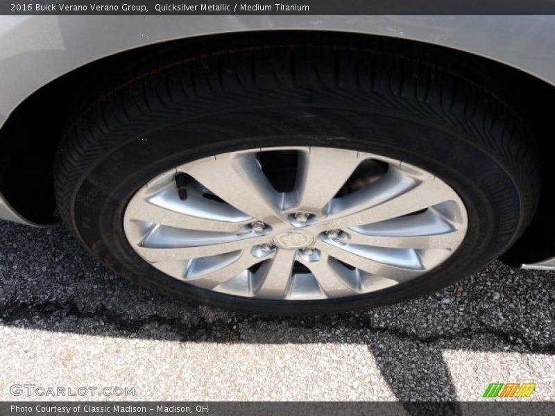 Quicksilver Metallic / Medium Titanium 2016 Buick Verano Verano Group