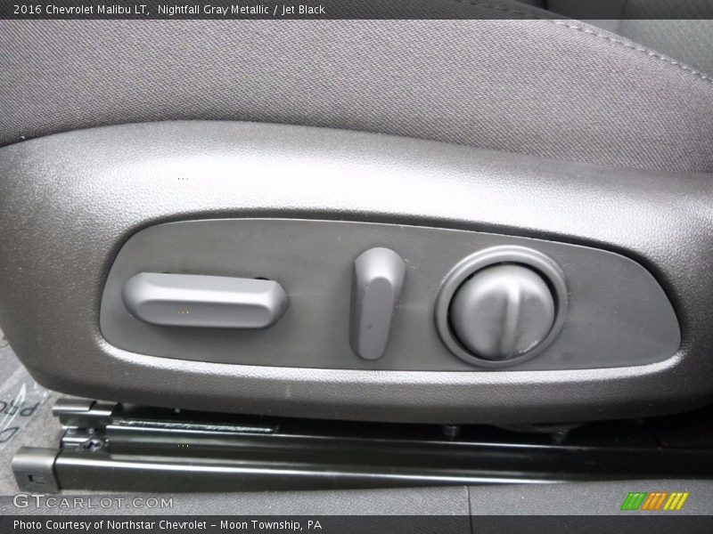 Nightfall Gray Metallic / Jet Black 2016 Chevrolet Malibu LT