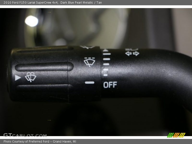Dark Blue Pearl Metallic / Tan 2010 Ford F150 Lariat SuperCrew 4x4