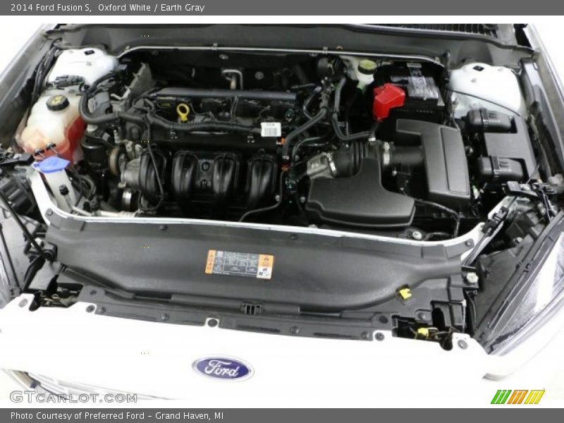 Oxford White / Earth Gray 2014 Ford Fusion S