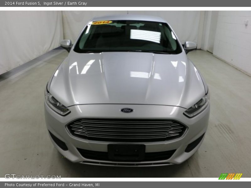 Ingot Silver / Earth Gray 2014 Ford Fusion S