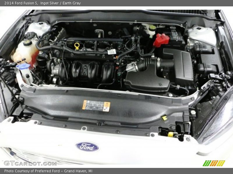 Ingot Silver / Earth Gray 2014 Ford Fusion S