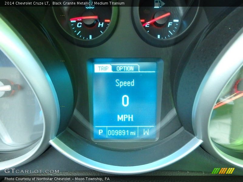 Black Granite Metallic / Medium Titanium 2014 Chevrolet Cruze LT