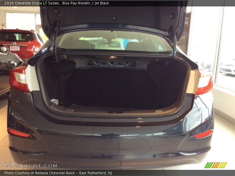 Blue Ray Metallic / Jet Black 2016 Chevrolet Cruze LT Sedan