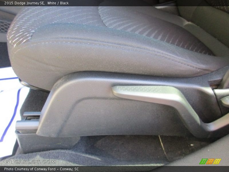 White / Black 2015 Dodge Journey SE