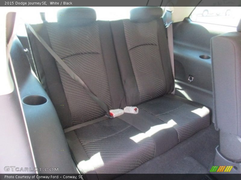 White / Black 2015 Dodge Journey SE
