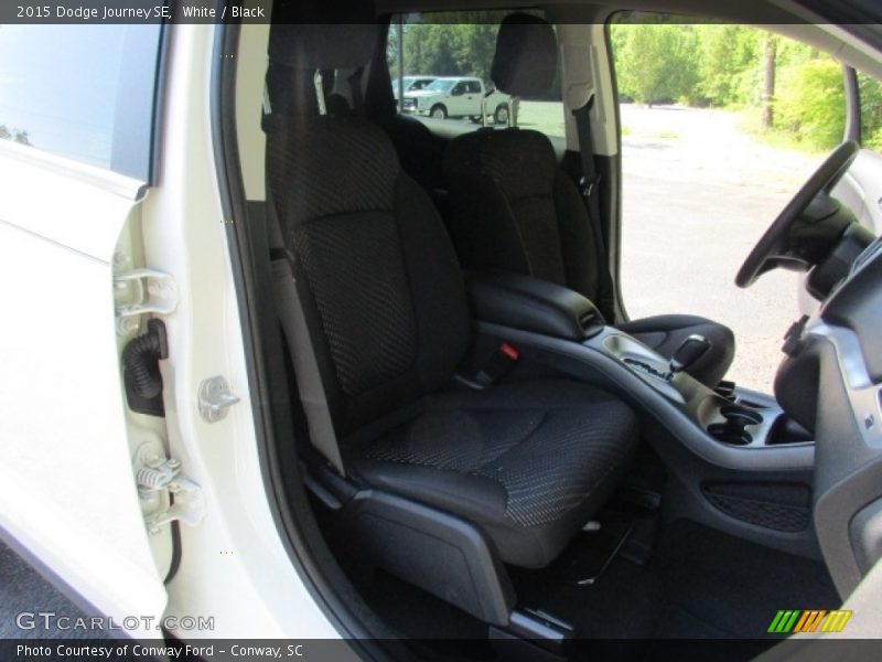 White / Black 2015 Dodge Journey SE