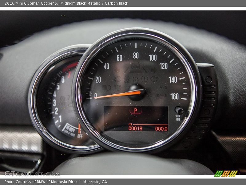 Midnight Black Metallic / Carbon Black 2016 Mini Clubman Cooper S
