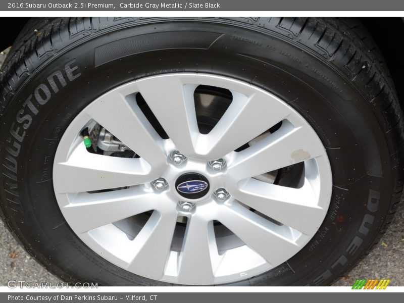 Carbide Gray Metallic / Slate Black 2016 Subaru Outback 2.5i Premium