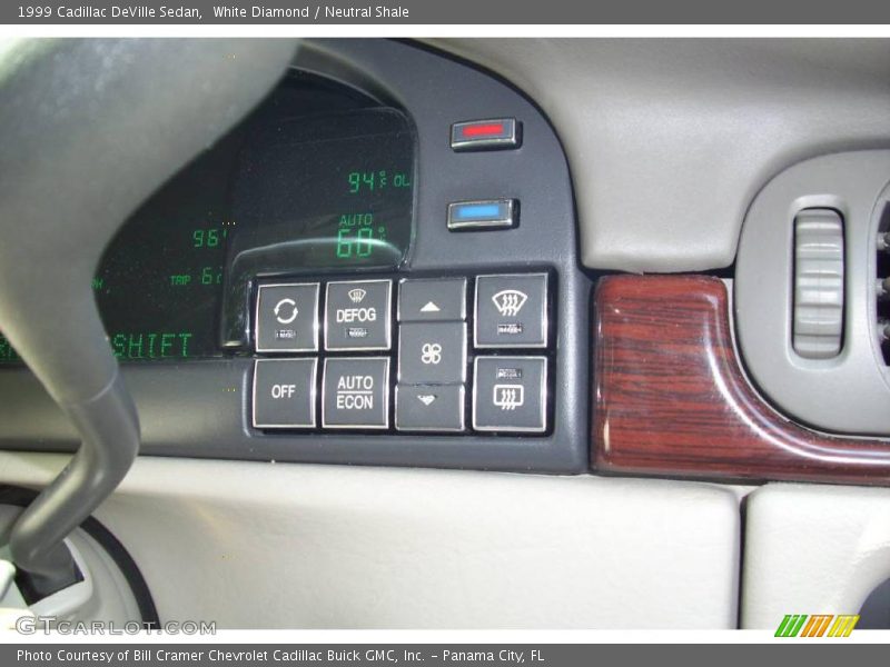 White Diamond / Neutral Shale 1999 Cadillac DeVille Sedan