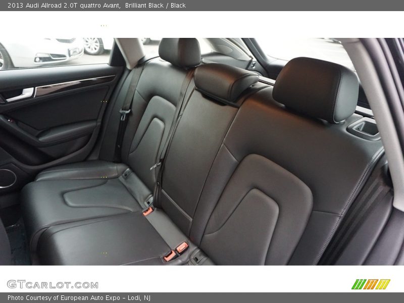 Brilliant Black / Black 2013 Audi Allroad 2.0T quattro Avant