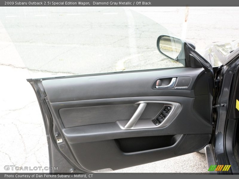 Diamond Gray Metallic / Off Black 2009 Subaru Outback 2.5i Special Edition Wagon