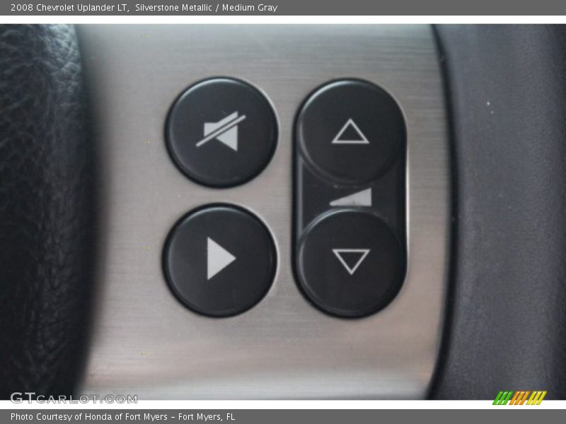 Silverstone Metallic / Medium Gray 2008 Chevrolet Uplander LT