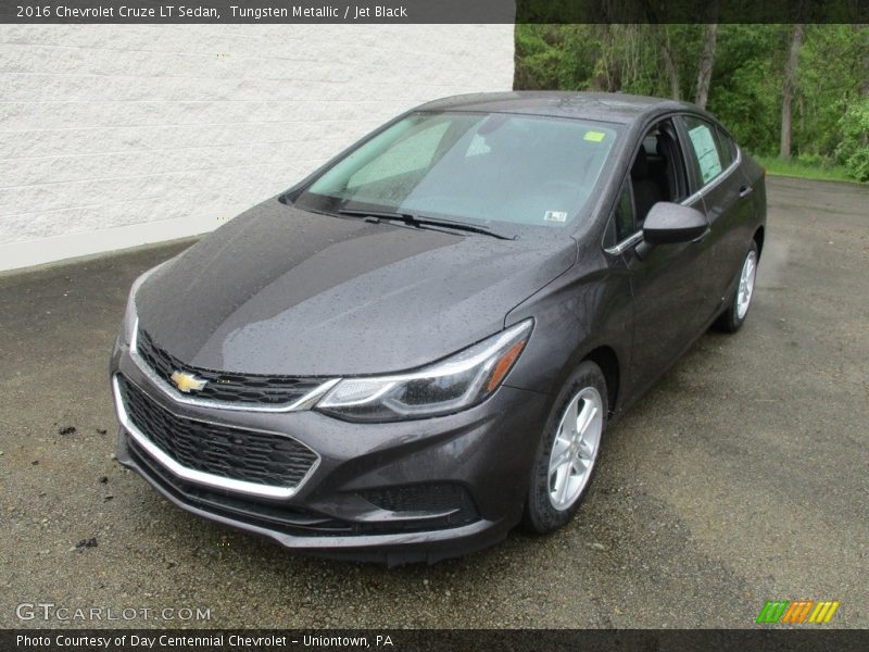 Tungsten Metallic / Jet Black 2016 Chevrolet Cruze LT Sedan