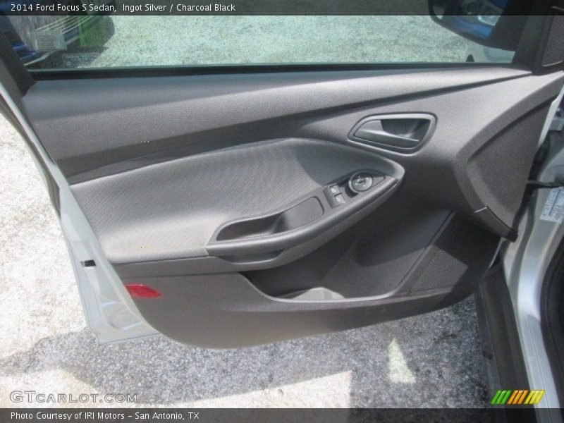 Ingot Silver / Charcoal Black 2014 Ford Focus S Sedan