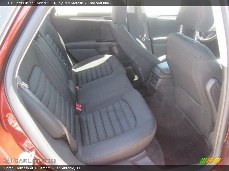 Ruby Red Metallic / Charcoal Black 2016 Ford Fusion Hybrid SE