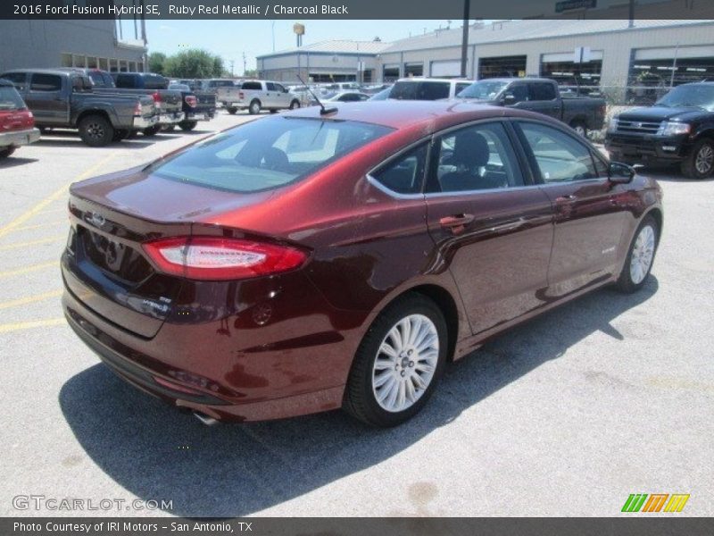 Ruby Red Metallic / Charcoal Black 2016 Ford Fusion Hybrid SE