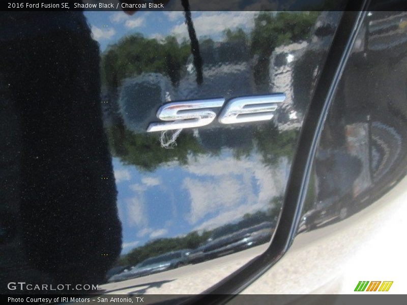 Shadow Black / Charcoal Black 2016 Ford Fusion SE