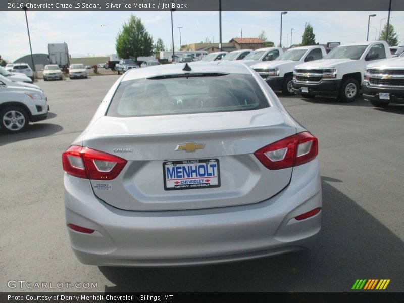 Silver Ice Metallic / Jet Black 2016 Chevrolet Cruze LS Sedan