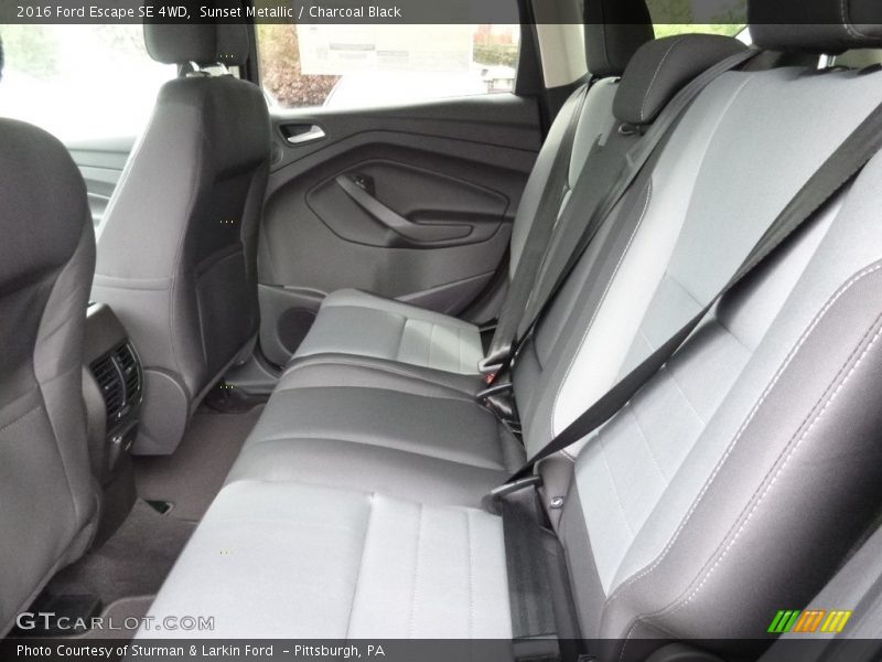 Sunset Metallic / Charcoal Black 2016 Ford Escape SE 4WD