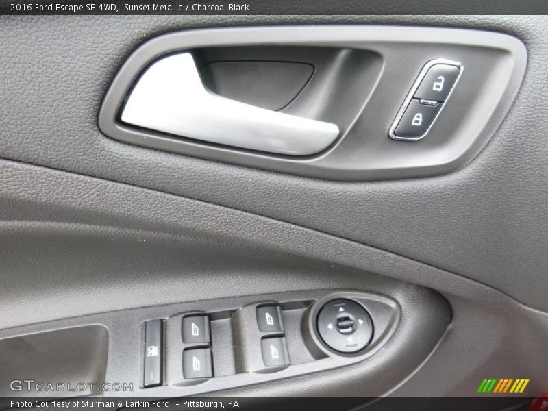 Sunset Metallic / Charcoal Black 2016 Ford Escape SE 4WD