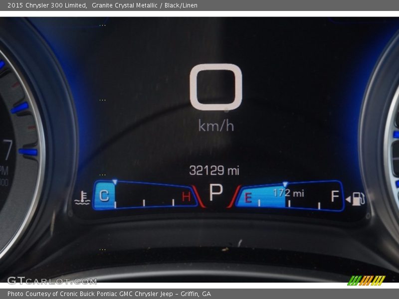 Granite Crystal Metallic / Black/Linen 2015 Chrysler 300 Limited