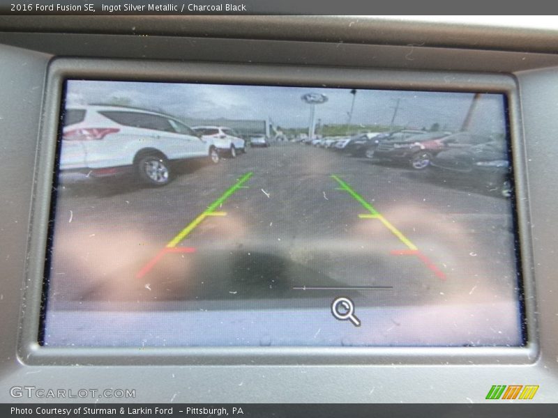 Ingot Silver Metallic / Charcoal Black 2016 Ford Fusion SE