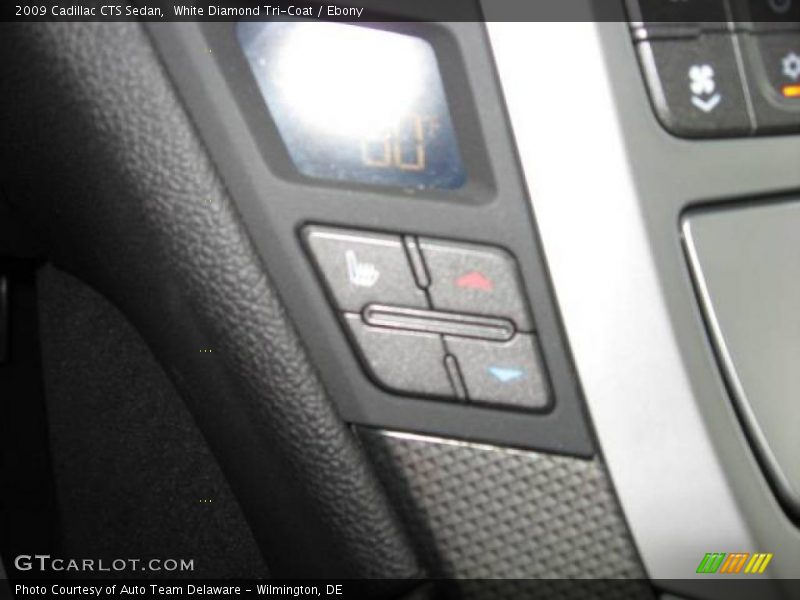 White Diamond Tri-Coat / Ebony 2009 Cadillac CTS Sedan