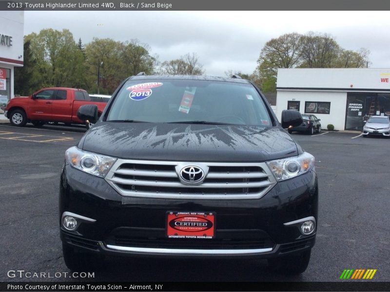 Black / Sand Beige 2013 Toyota Highlander Limited 4WD