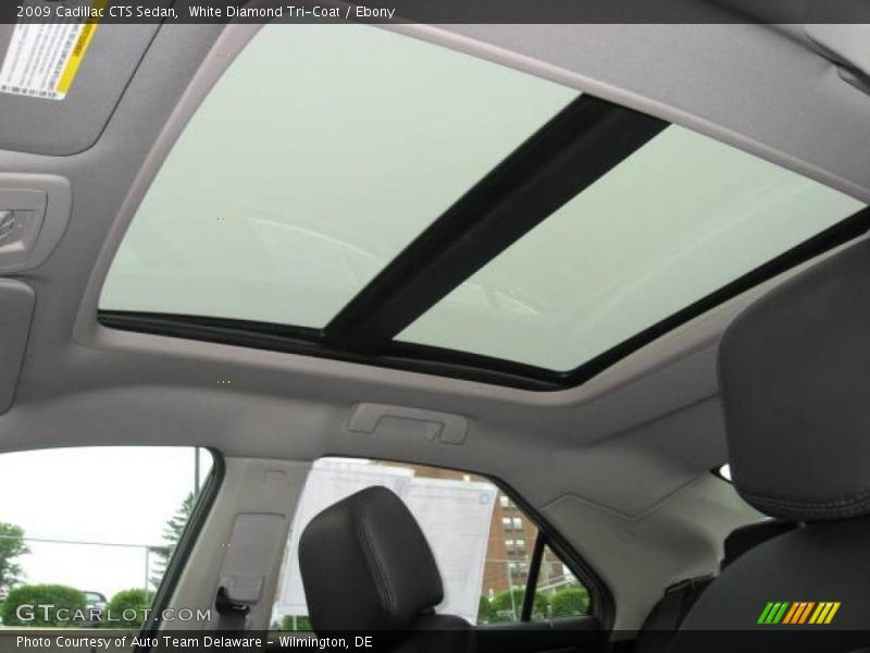 White Diamond Tri-Coat / Ebony 2009 Cadillac CTS Sedan