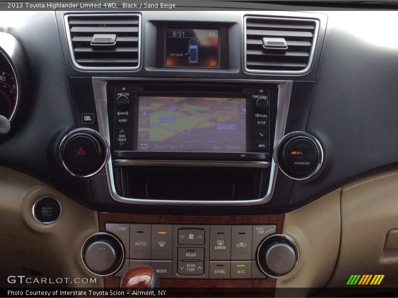 Black / Sand Beige 2013 Toyota Highlander Limited 4WD