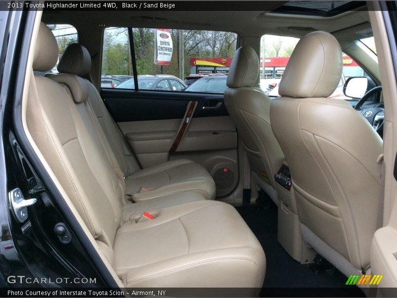 Black / Sand Beige 2013 Toyota Highlander Limited 4WD