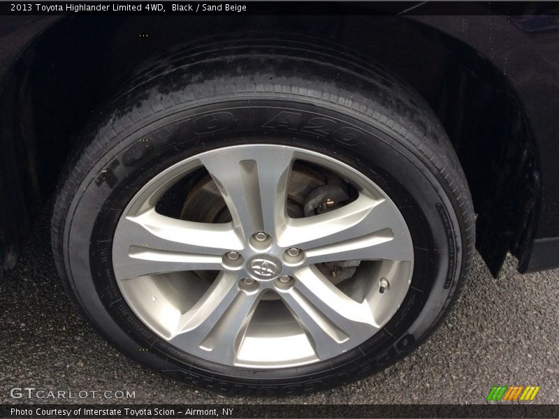 Black / Sand Beige 2013 Toyota Highlander Limited 4WD
