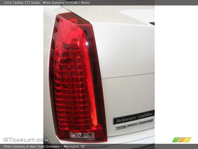 White Diamond Tri-Coat / Ebony 2009 Cadillac CTS Sedan