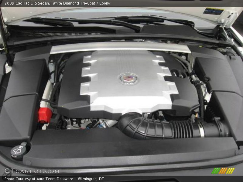 White Diamond Tri-Coat / Ebony 2009 Cadillac CTS Sedan