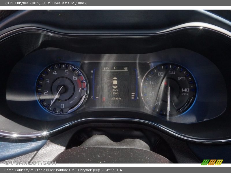 Billet Silver Metallic / Black 2015 Chrysler 200 S