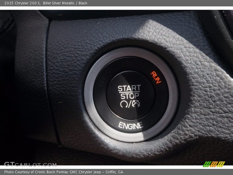 Billet Silver Metallic / Black 2015 Chrysler 200 S