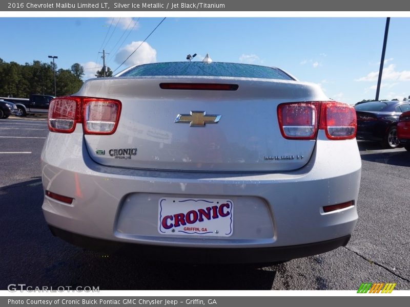 Silver Ice Metallic / Jet Black/Titanium 2016 Chevrolet Malibu Limited LT