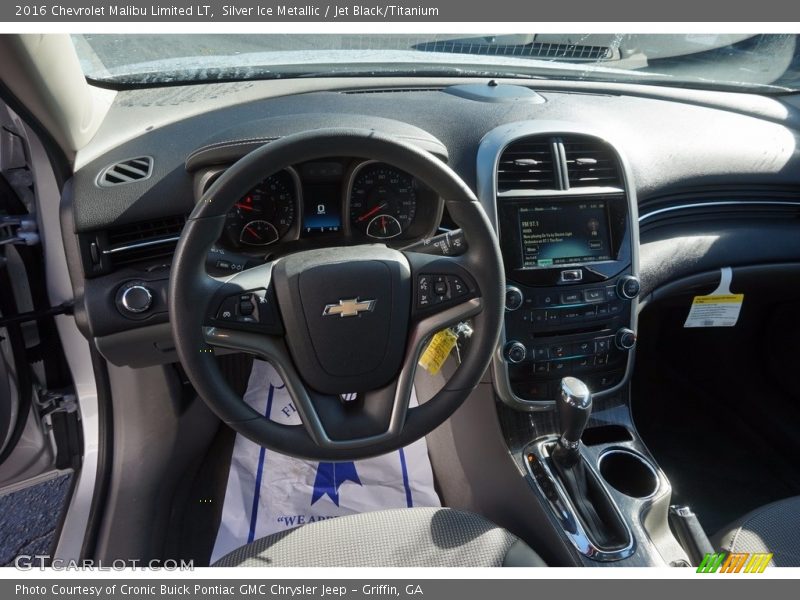 Silver Ice Metallic / Jet Black/Titanium 2016 Chevrolet Malibu Limited LT