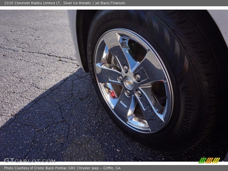 Silver Ice Metallic / Jet Black/Titanium 2016 Chevrolet Malibu Limited LT