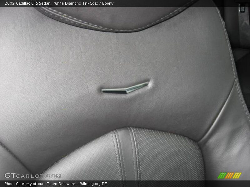 White Diamond Tri-Coat / Ebony 2009 Cadillac CTS Sedan