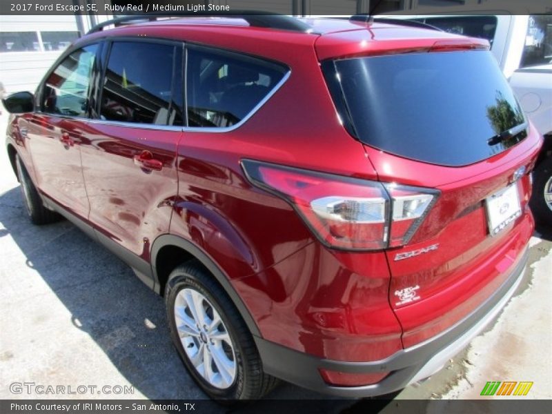 Ruby Red / Medium Light Stone 2017 Ford Escape SE