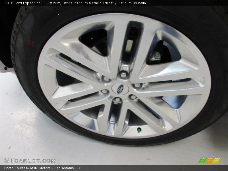 White Platinum Metallic Tricoat / Platinum Brunello 2016 Ford Expedition EL Platinum