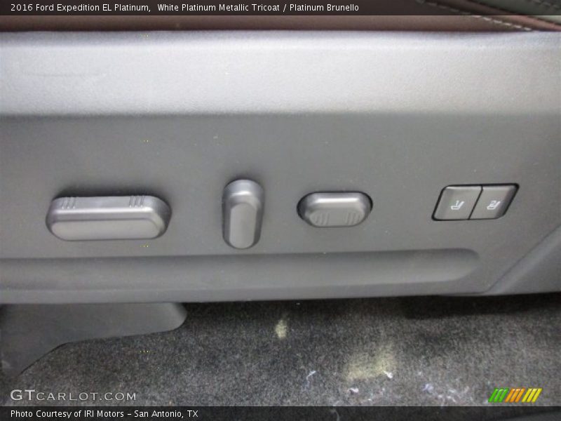 White Platinum Metallic Tricoat / Platinum Brunello 2016 Ford Expedition EL Platinum