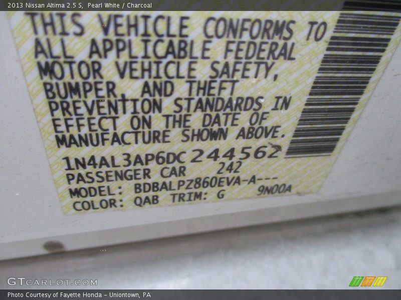 Pearl White / Charcoal 2013 Nissan Altima 2.5 S