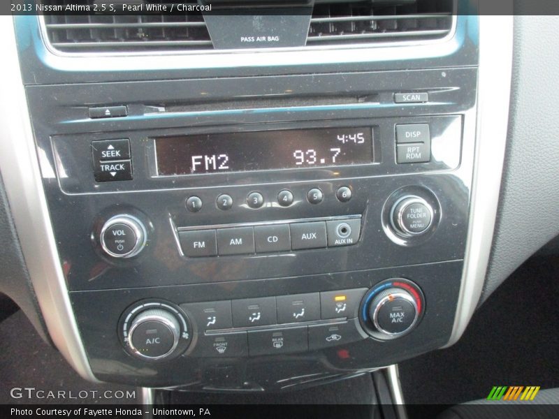 Pearl White / Charcoal 2013 Nissan Altima 2.5 S