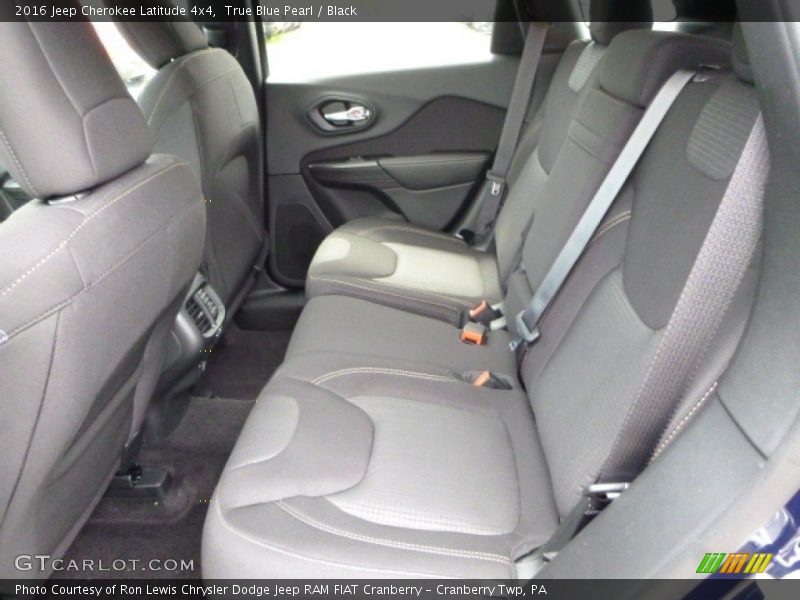 True Blue Pearl / Black 2016 Jeep Cherokee Latitude 4x4