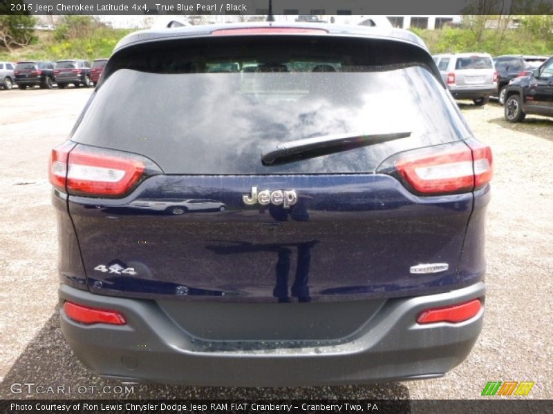 True Blue Pearl / Black 2016 Jeep Cherokee Latitude 4x4