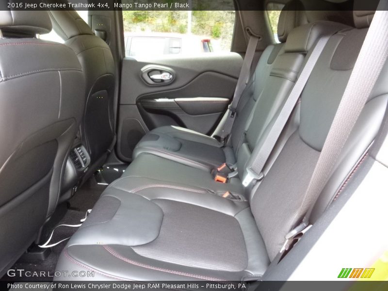 Mango Tango Pearl / Black 2016 Jeep Cherokee Trailhawk 4x4